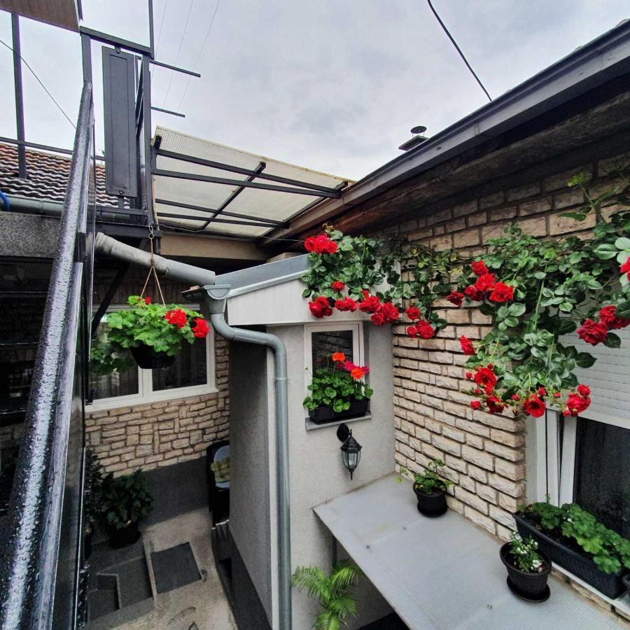 Fortress Apartments Ni Eksteriør billede